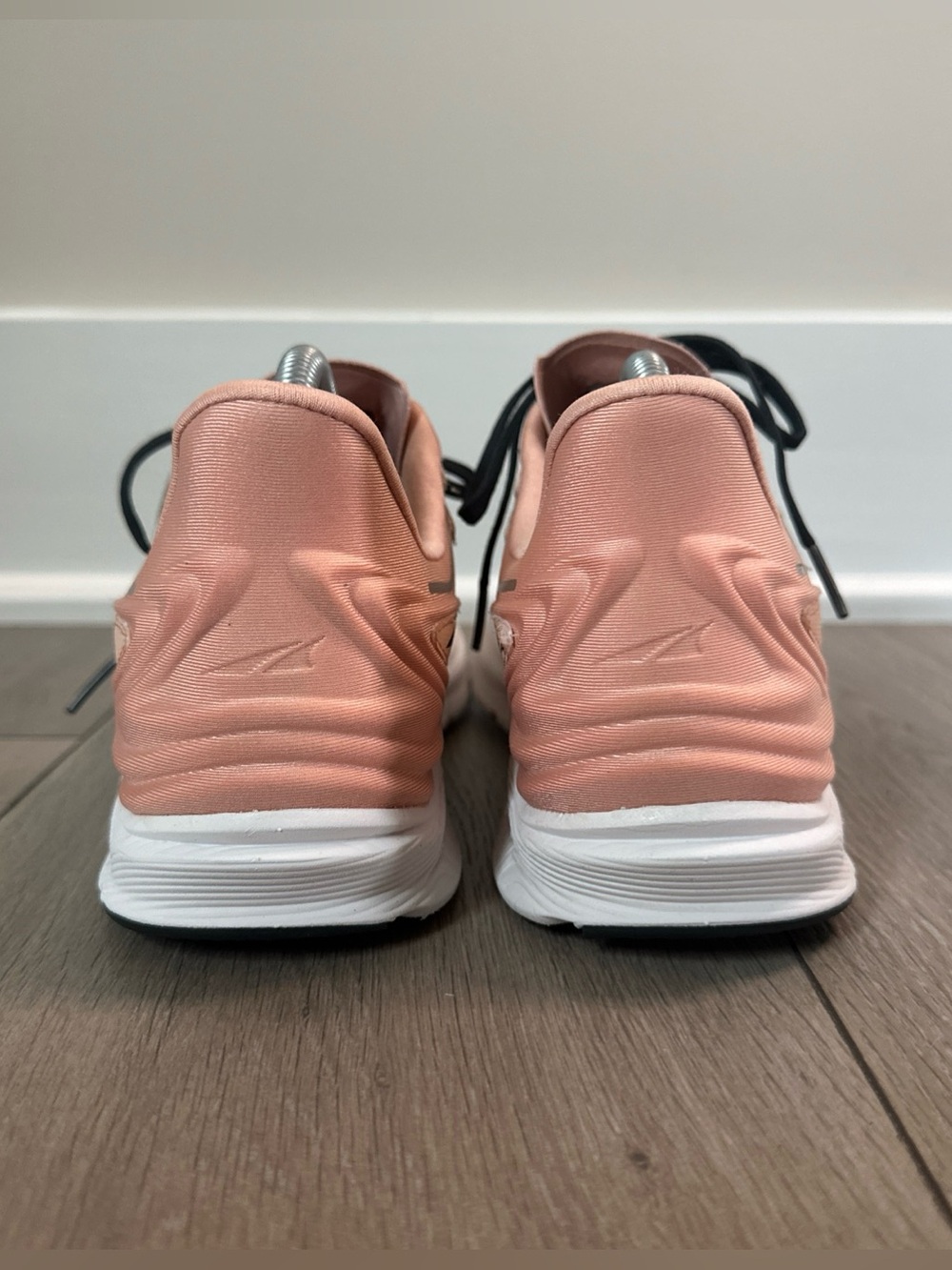 Altra Women’s Size 9.5 Torin 6 Running Shoes Sneakers Peach ALOA7R78110 - Picture 7 of 13